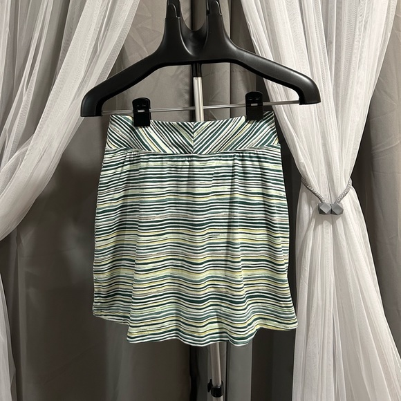 Title Nine skort size S in good condition - Picture 1 of 5